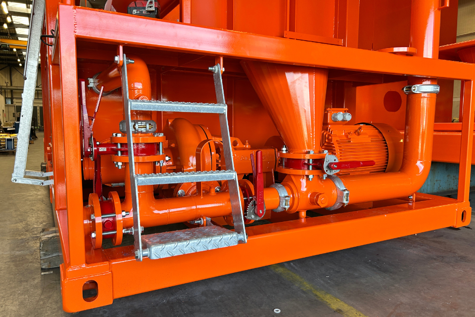 Machineonderdelen productie Consmema in Hattemerbroek