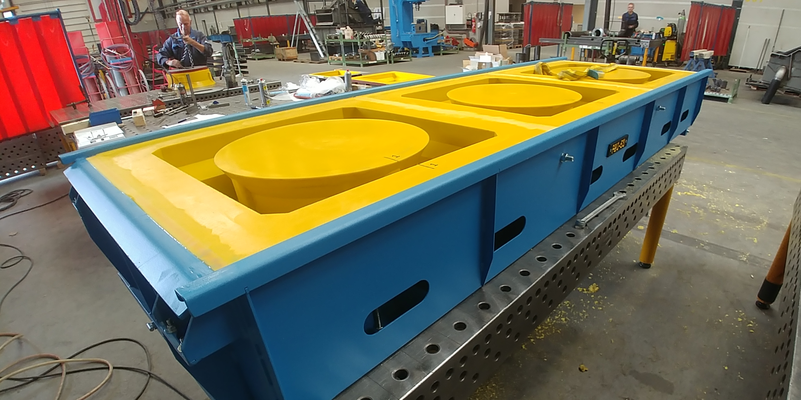 Putdeksel mallen - productie Consmema